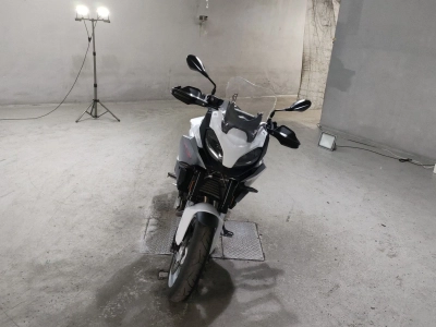 BMW BMW F900XR