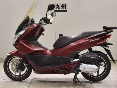 Honda PCX125-2