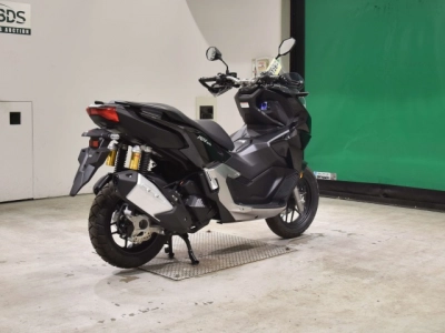 Honda ADV160