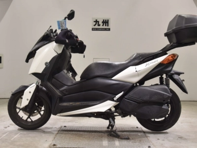 Yamaha XMAX