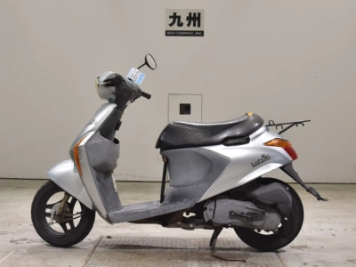 Suzuki LET'S5