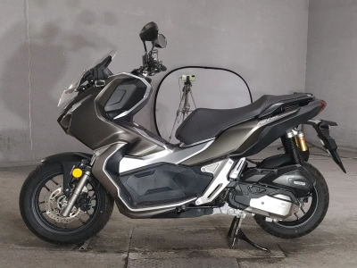 Honda ADV150