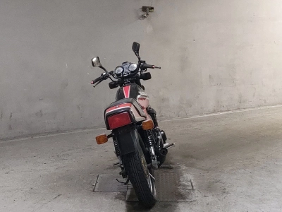 Suzuki GSX400