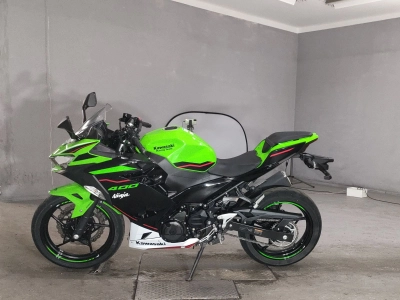 Kawasaki NINJA400