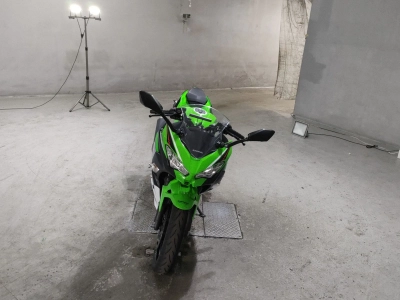 Kawasaki NINJA400