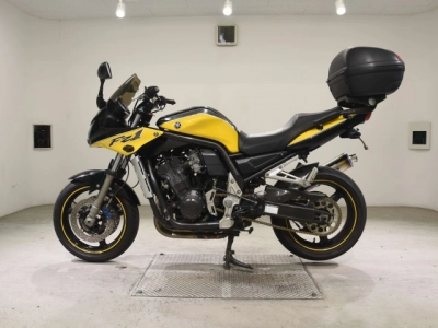 Yamaha FZS1000 FEATHER