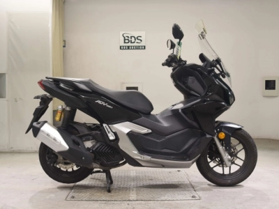 Honda ADV160