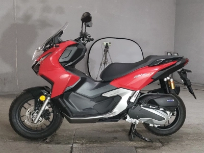 Honda ADV160