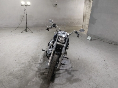 Harley-Davidson  HARLEY FXLR1750