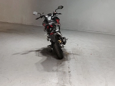 Honda CB190R