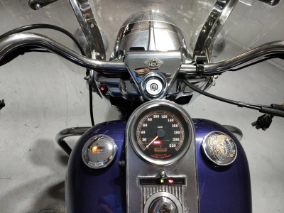 Harley-Davidson  HARLEY FLHRC-I 1450