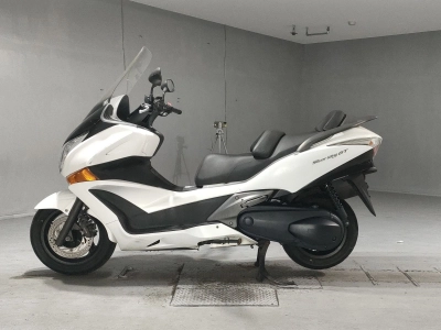 Honda SILVERWING400GT