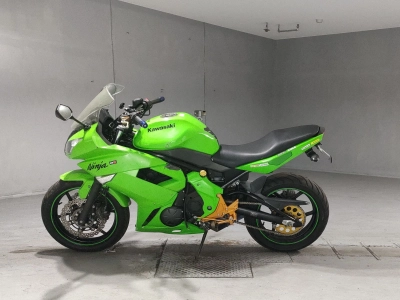 Kawasaki NINJA400R