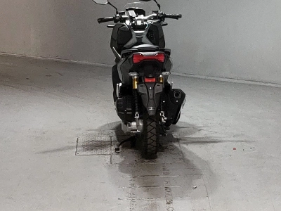 Honda ADV150