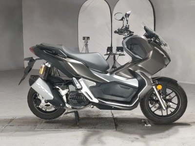 Honda ADV150