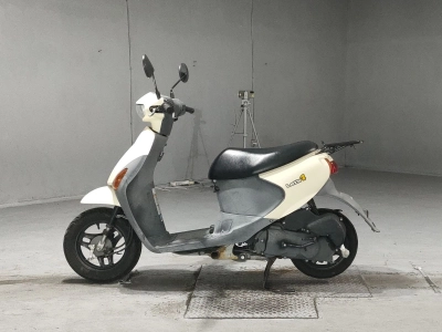 Suzuki LET'S4