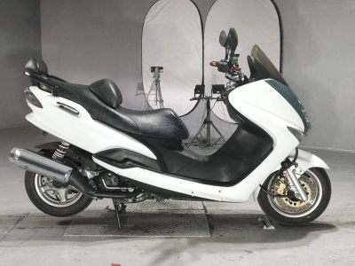 Yamaha MAJESTY 125