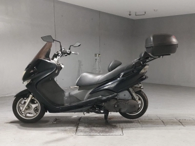 Yamaha MAJESTY 125