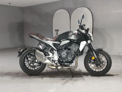 Honda CB1000R