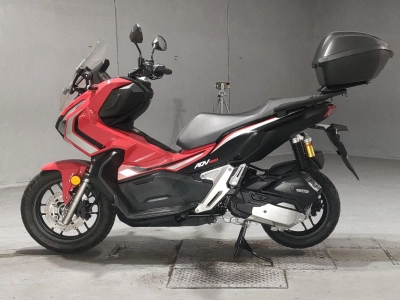 Honda ADV150