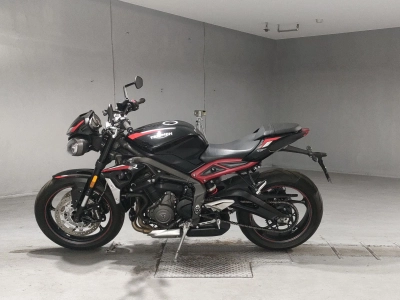 Triumph TRIUMPH STREET TRIPLE R