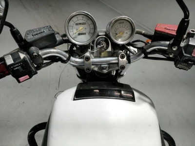 Yamaha FZX750