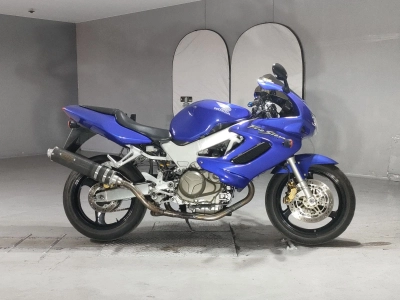 Honda VTR1000F