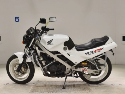Honda VFR400K