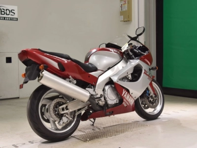 Yamaha YZF1000R
