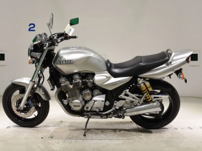 Yamaha XJR1300