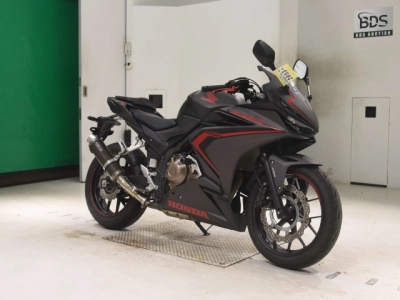 Honda CBR400R-2