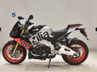 Aprilia  APRILIA  TUONO V4 1100FAKU
