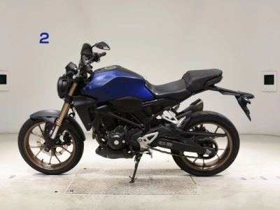Honda CB250R