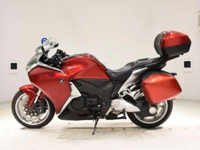 Honda VFR1200FD