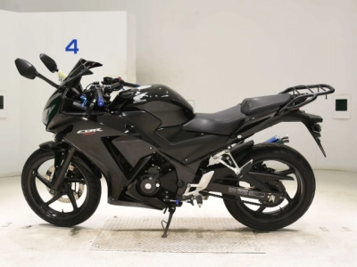 Honda CBR250R
