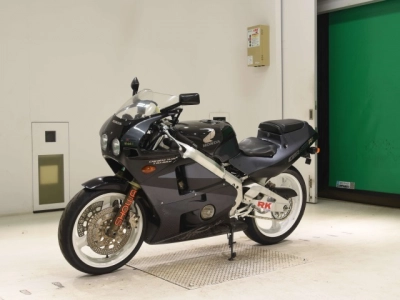 Honda CBR400RR