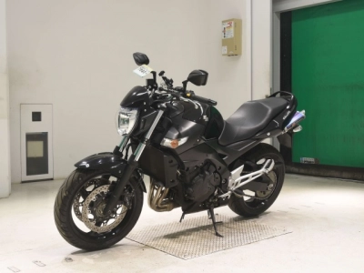 Suzuki GSR400ABS