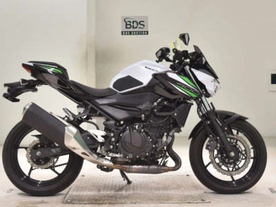 Kawasaki Z400-2