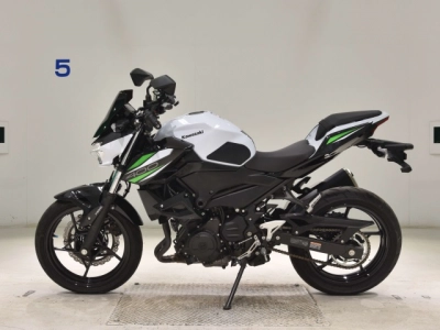 Kawasaki Z400-2