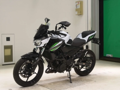 Kawasaki Z400-2