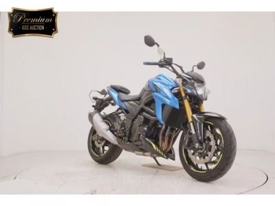 Suzuki GSX-S750
