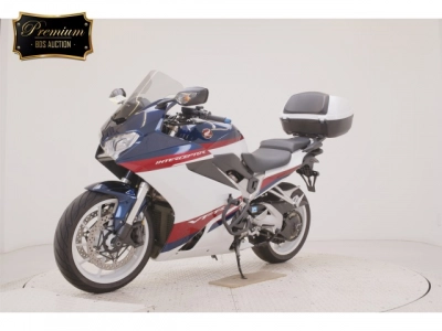 Honda VFR800F
