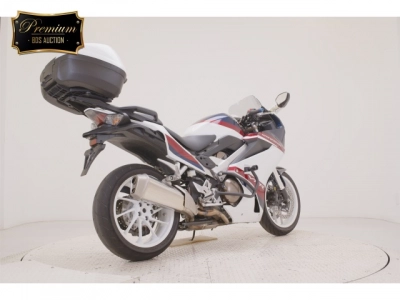 Honda VFR800F