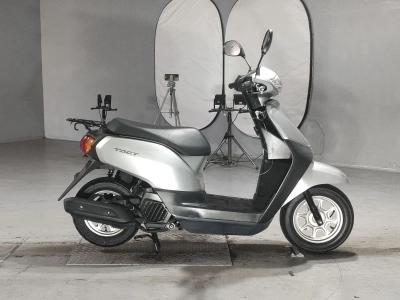 Honda  TACT  BASIC 