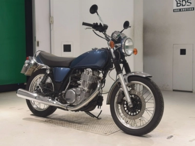 Yamaha SR400-5