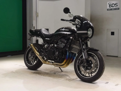 Kawasaki Z900RSKAFE
