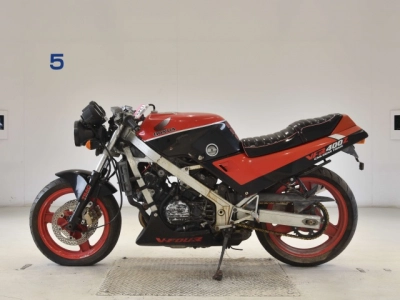 Honda VFR400Z