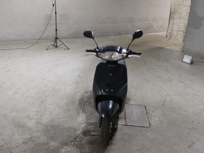 Honda  TACT  BASIC 