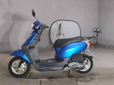 Honda  TACT  BASIC 