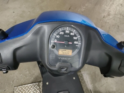 Honda  TACT  BASIC 